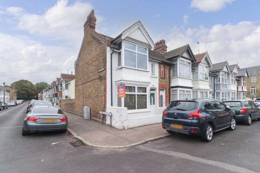 Property photo 1 of 11 Picture 1