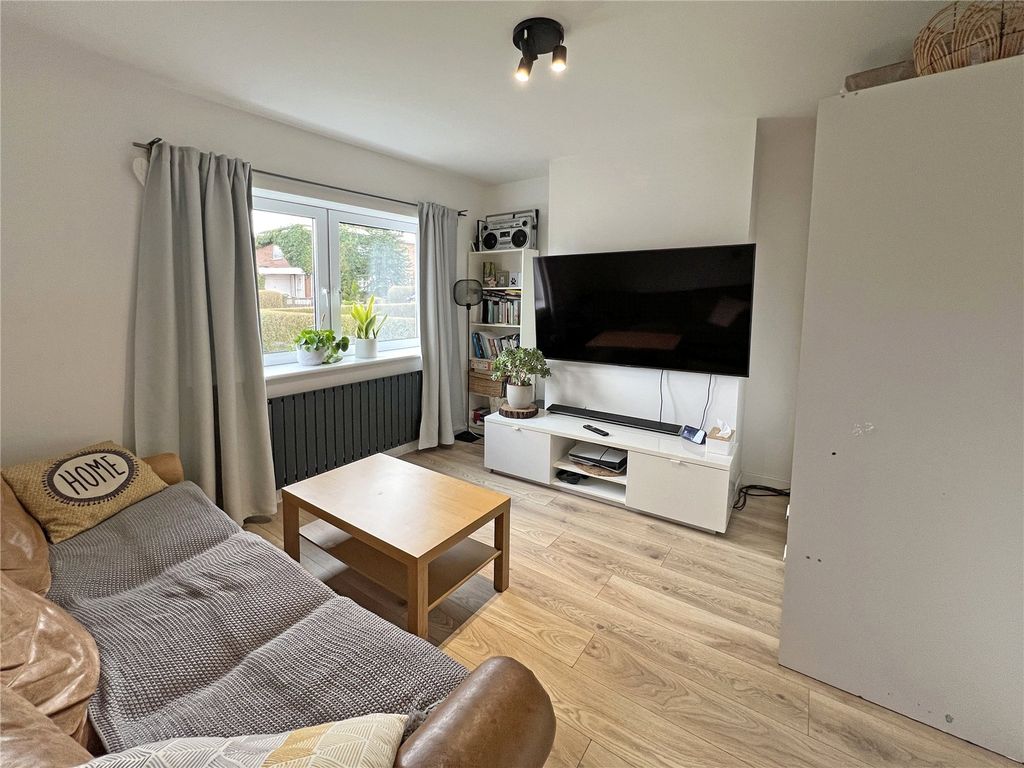 Property photo 3 of 17 Picture No. 09