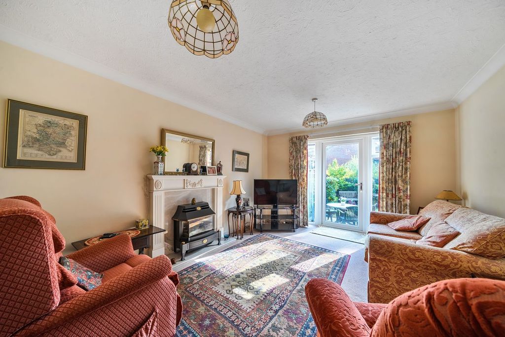 Property photo 2 of 14