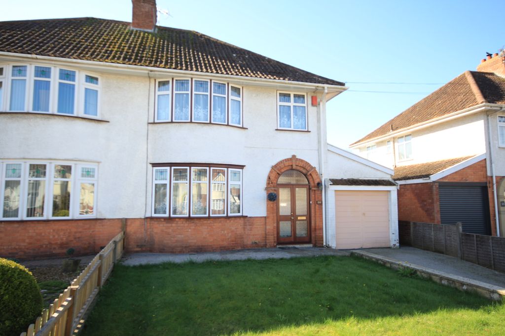 Property photo 1 of 18