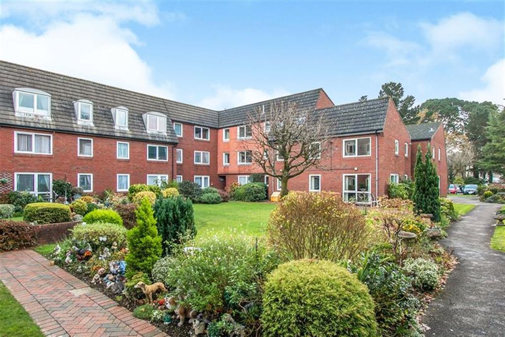 Property photo 1 of 12 (Main)