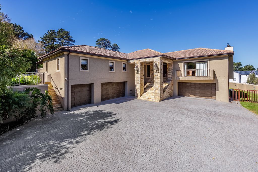 Property photo 1 of 75