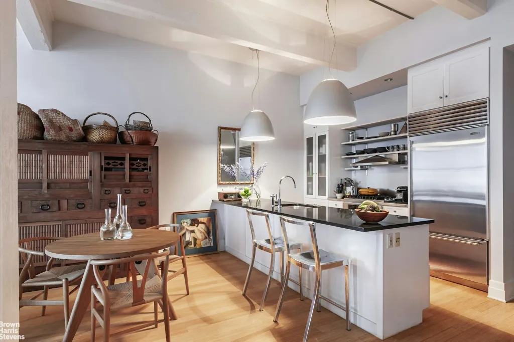 Property photo 2 of 12 <Alttext/>