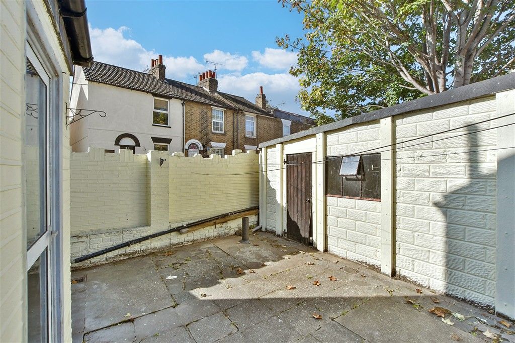 Property photo 1 of 7 Rear Garden