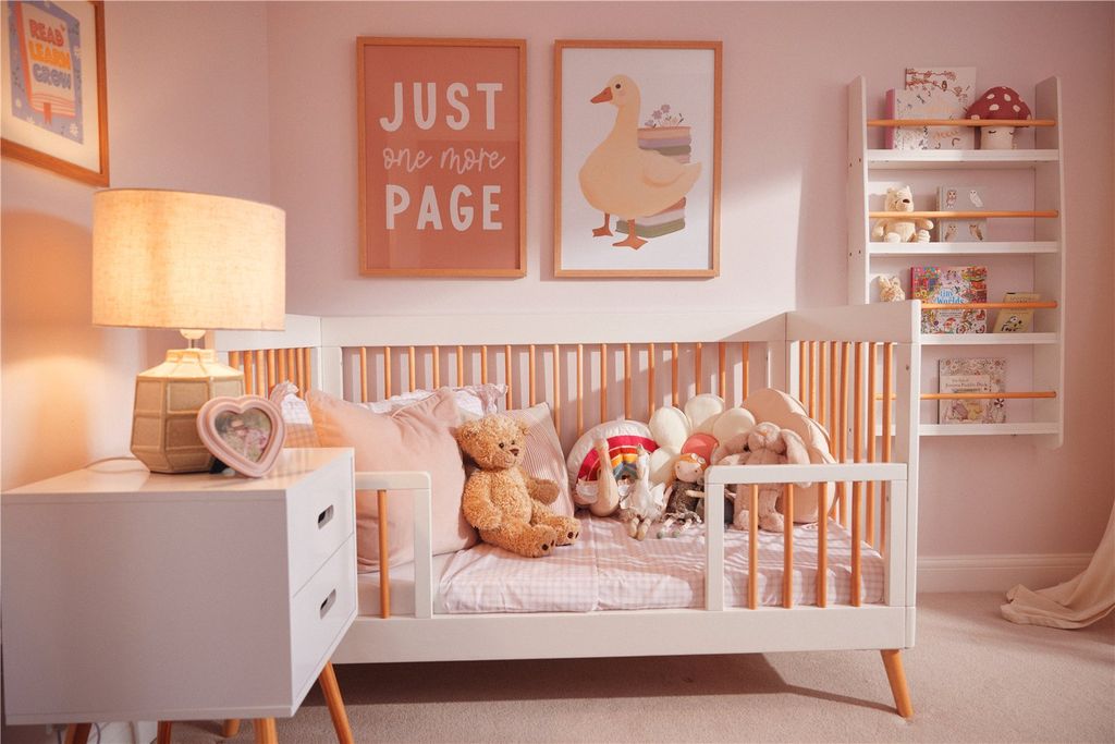 Property photo 3 of 3 Picture No. 06