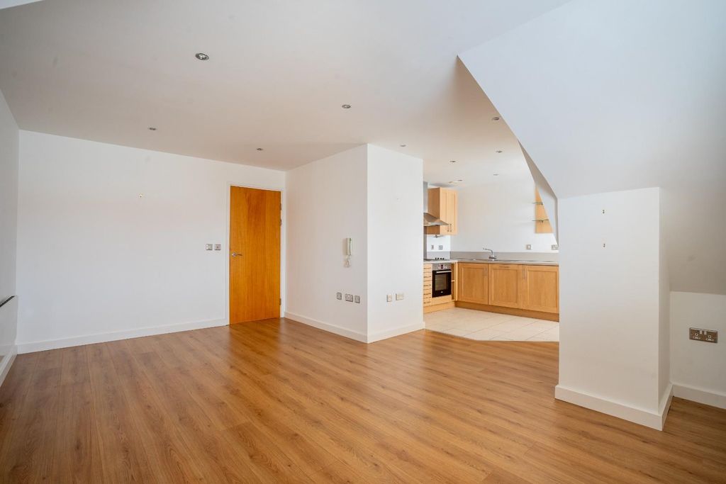 Property photo 2 of 10 Cs-4.Jpg