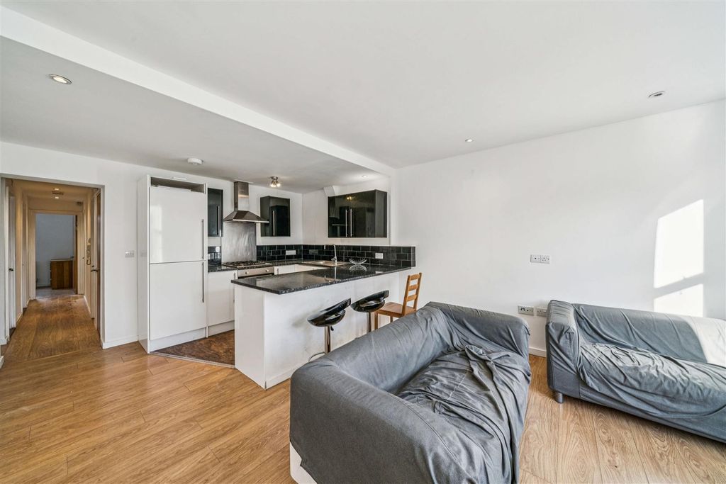 Property photo 1 of 12 1.Jpg