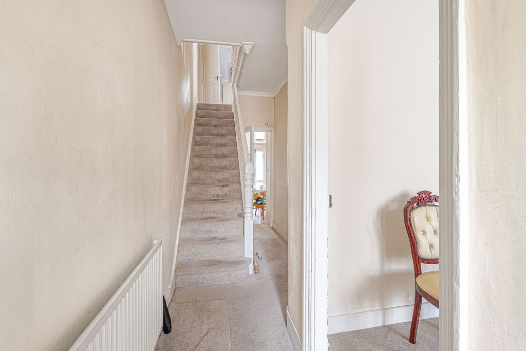 Property photo 3 of 16 Picture No. 04