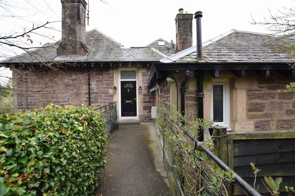 Property photo 1 of 33