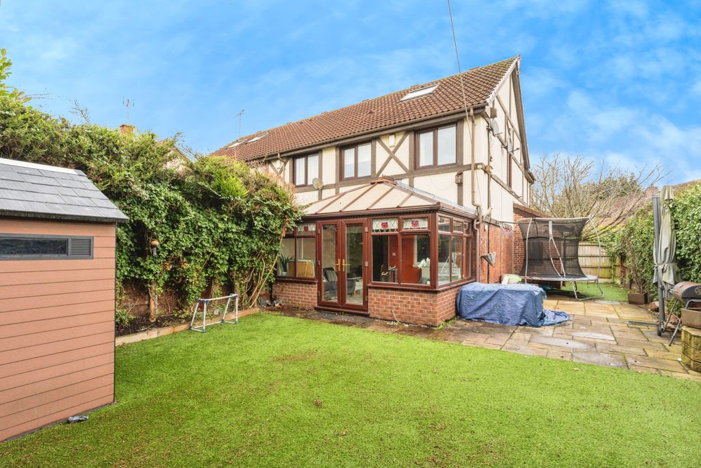 Property photo 3 of 20 Photo #3