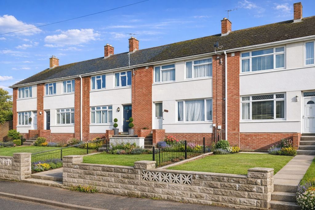 Property photo 1 of 8 Photo 1