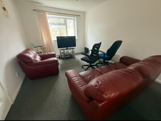 Property photo 3 of 10 Img_0486.Jpg