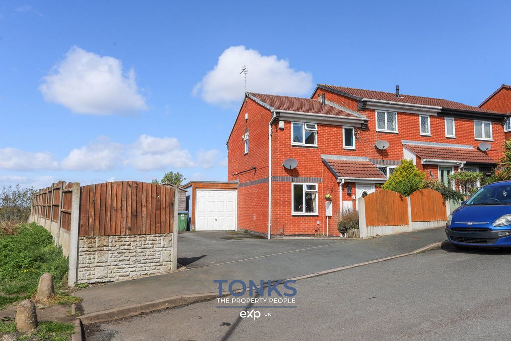 Property photo 1 of 19