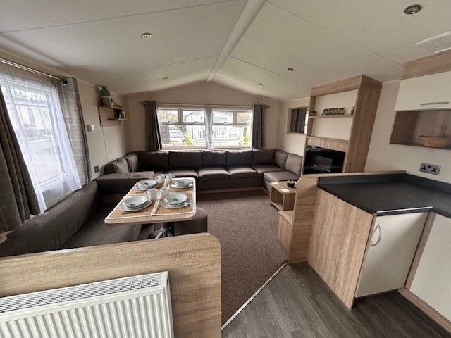 Property photo 1 of 9 Bk Bluebird Lymington 2018 Car0064694 119524564.Jpeg