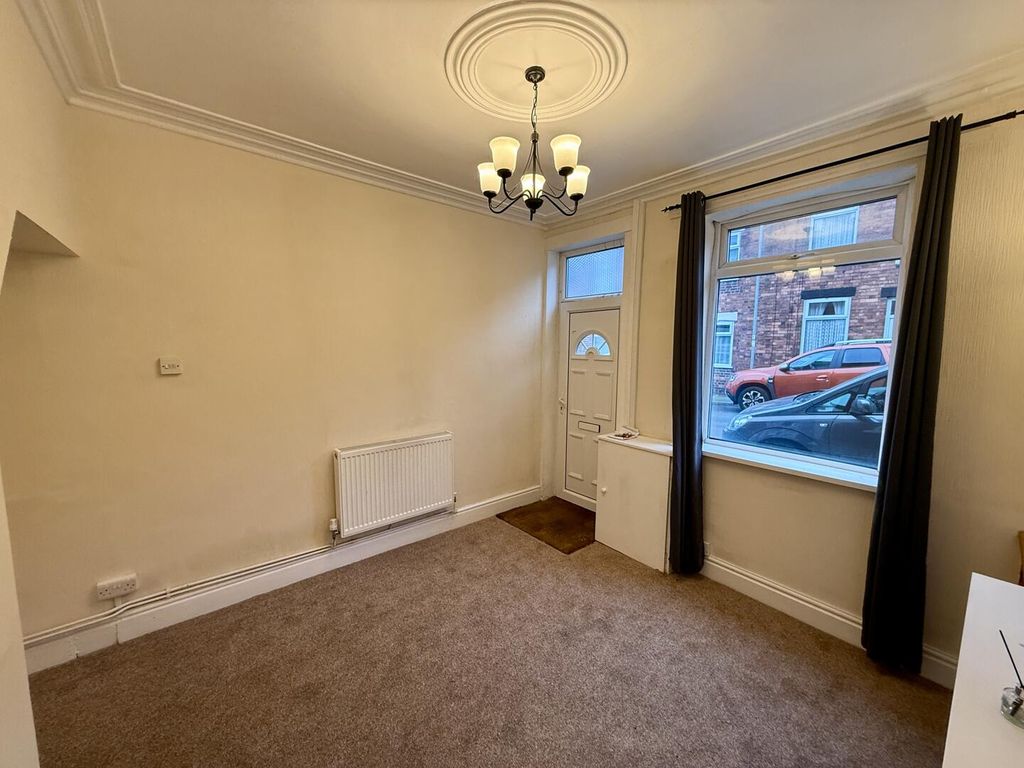 Property photo 3 of 26 Reception Room