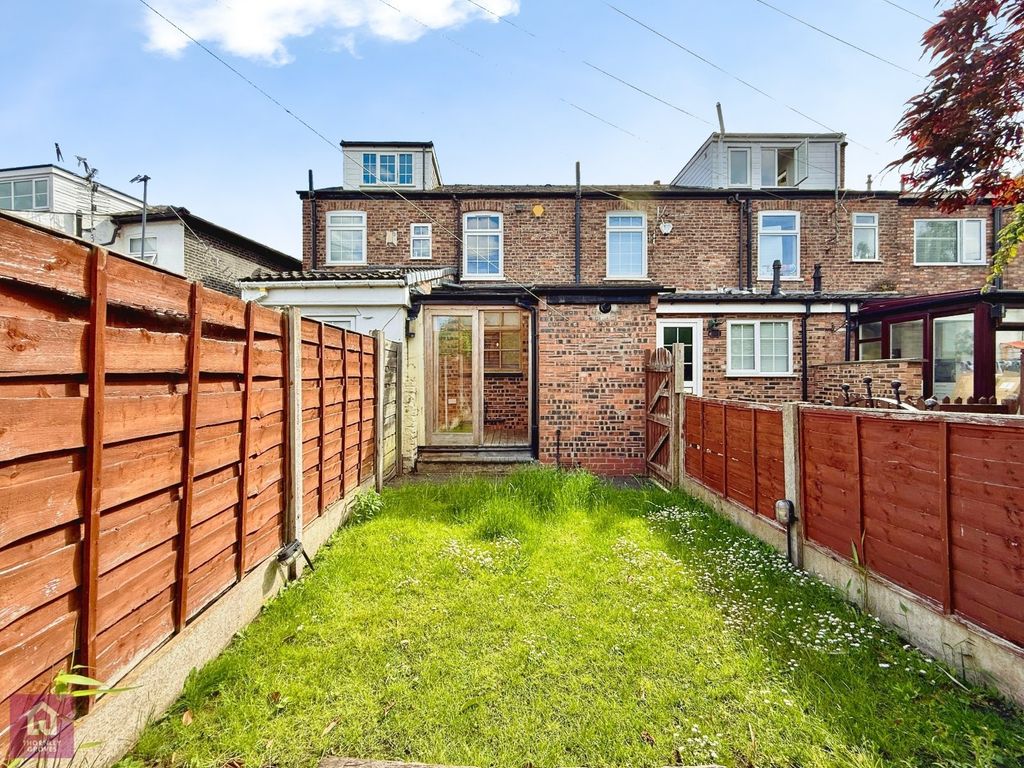 Property photo 2 of 18 Picture No. 17