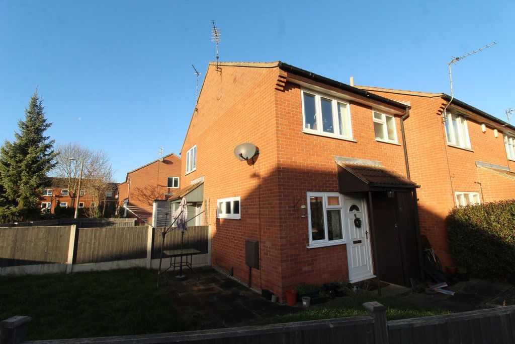 Property photo 2 of 12