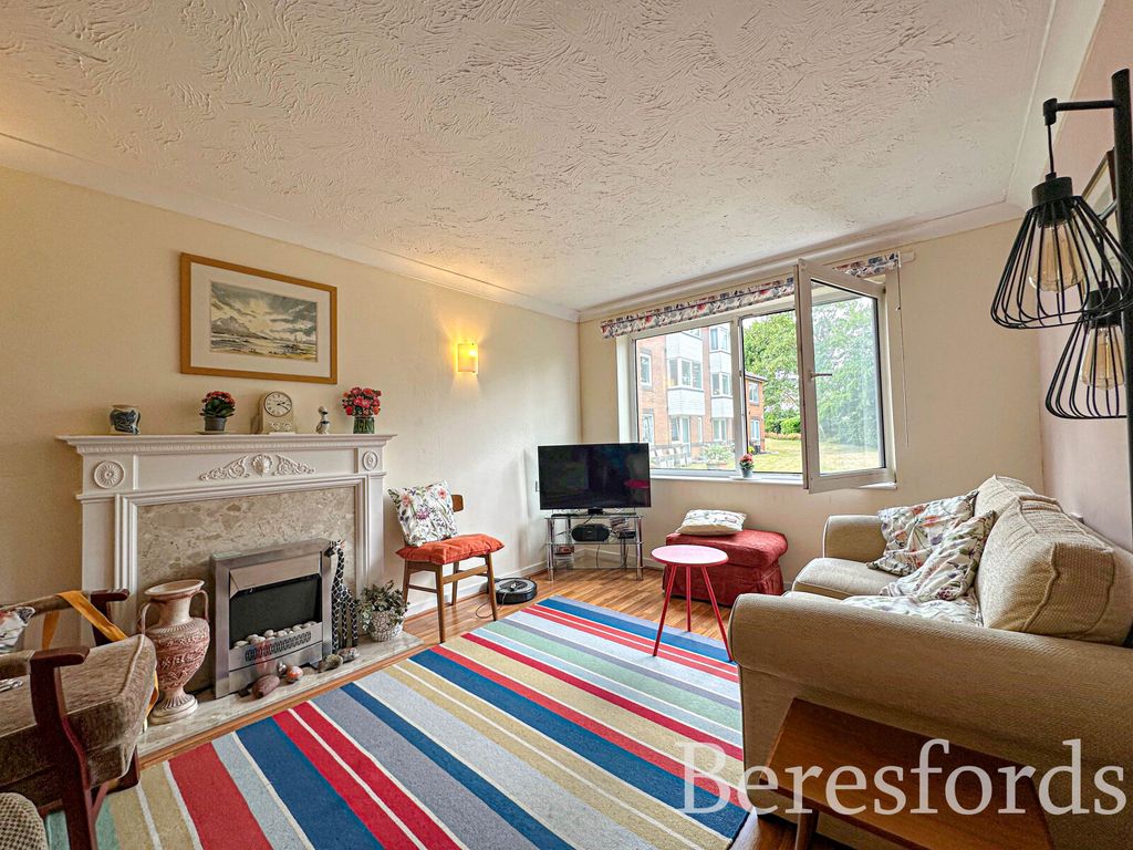 Property photo 2 of 8 Picture No. 09