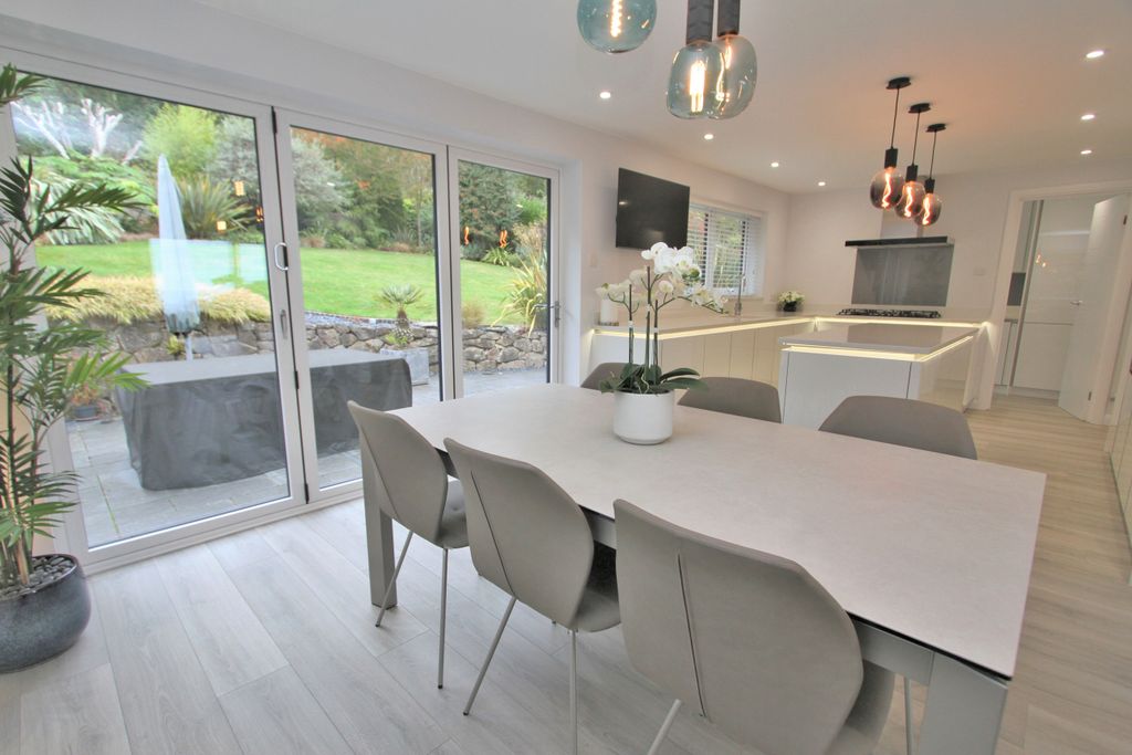 Additional image 8 of 4 bed detached house for saleLincoln Close, Eastbourne BN20