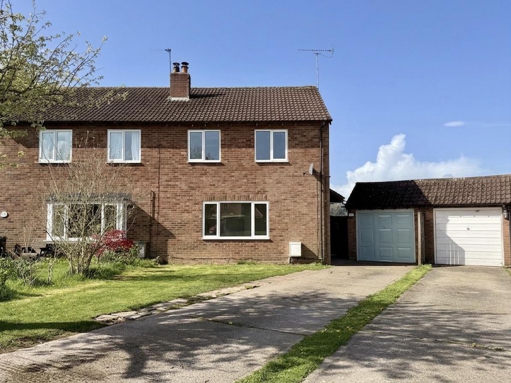 Property photo 1 of 24