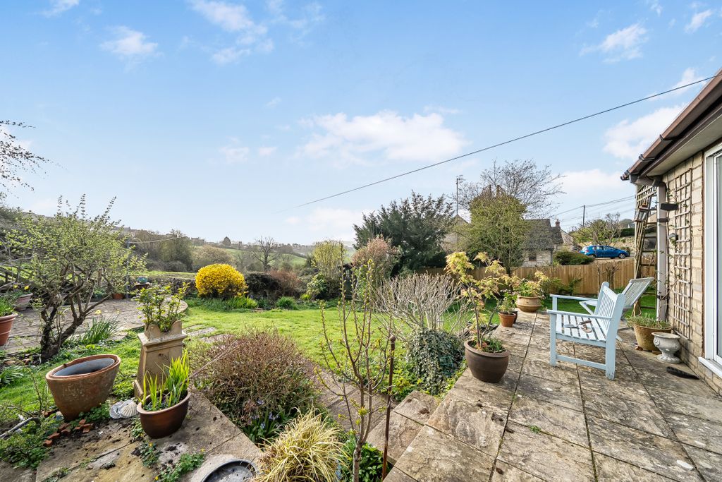 Property photo 3 of 22