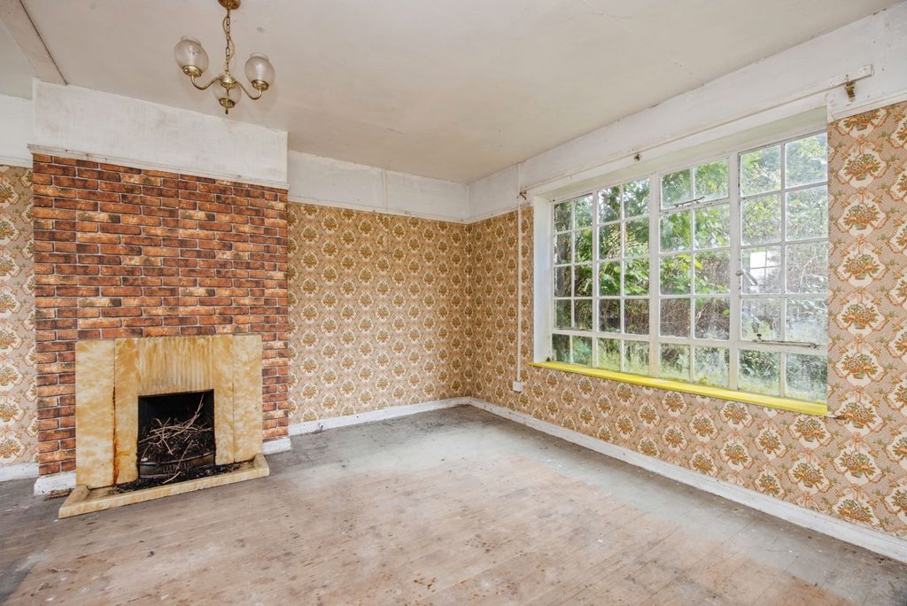 Property photo 2 of 13 Pbox-Img.Jpg