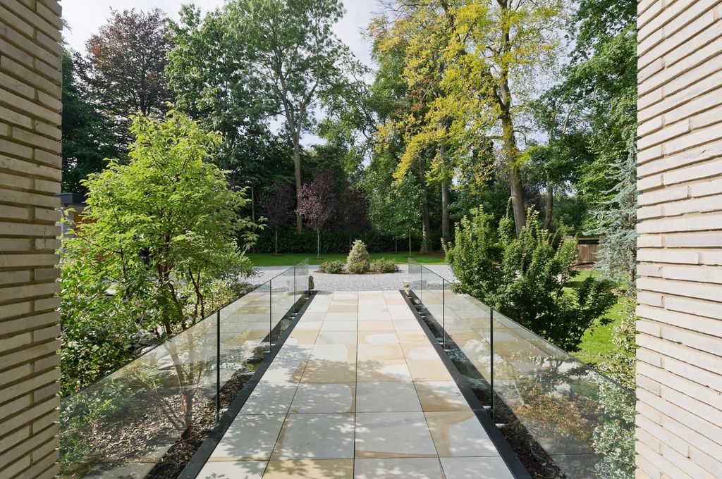 Additional image 3 of 6 bed country house for saleHammersley Lane, Penn, Buckinghamshire HP10