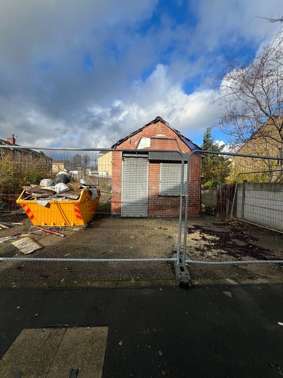 Property photo 2 of 6