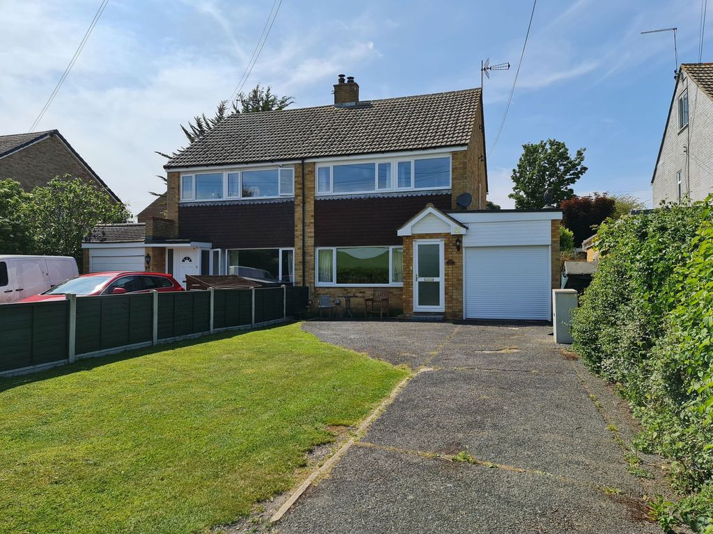 Property photo 1 of 24