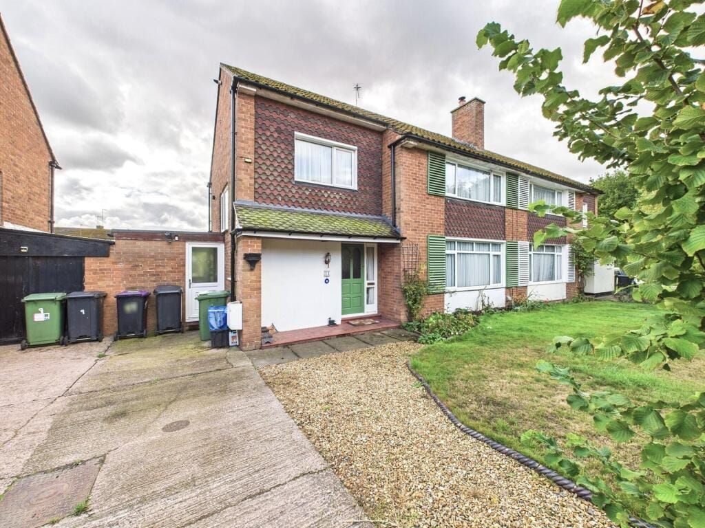 Property photo 1 of 31