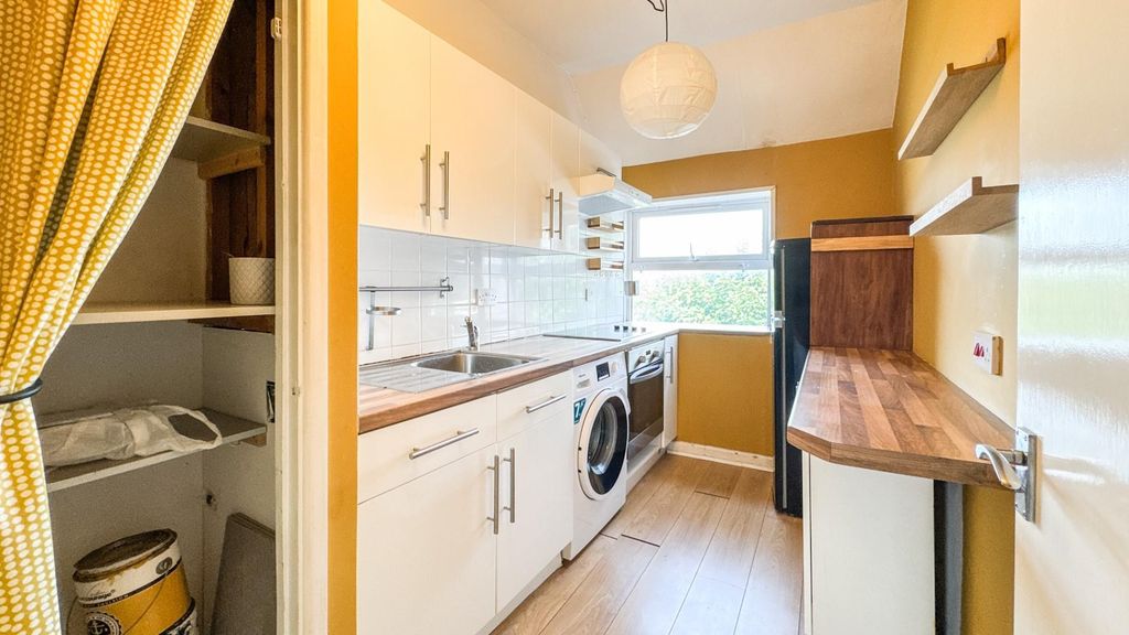 Property photo 2 of 9 Untitled-5511.Jpg