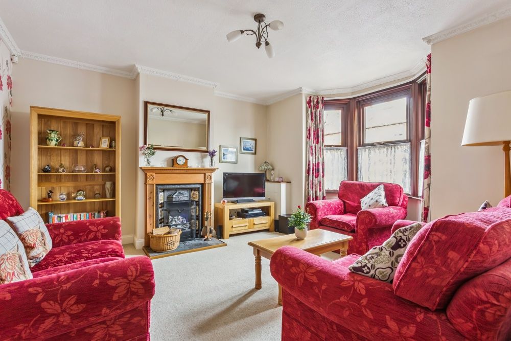 Property photo 2 of 22