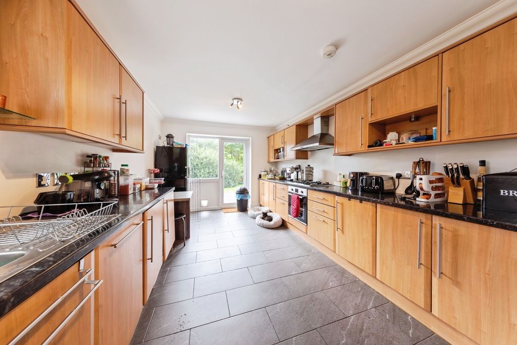 Property photo 3 of 35 Photo