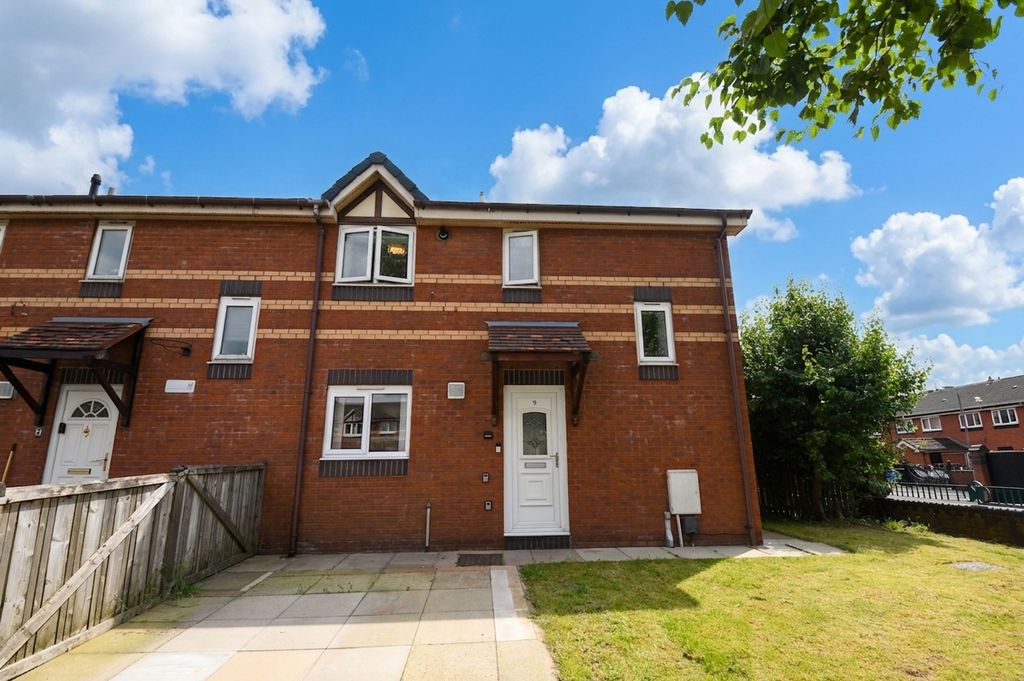 Property photo 1 of 14