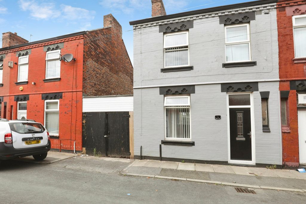 Property photo 1 of 15