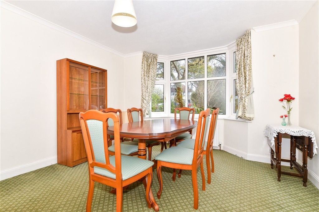 Property photo 3 of 16 Dining Room