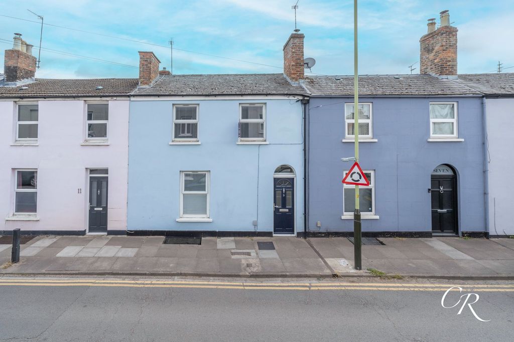 Property photo 1 of 16