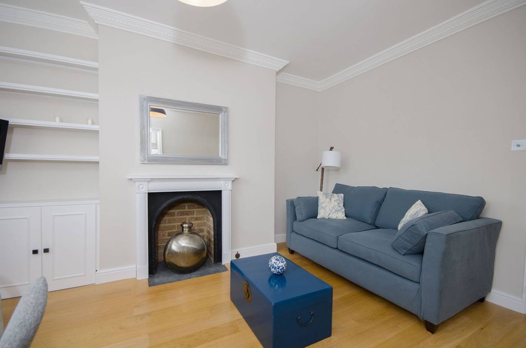 Property photo 1 of 9