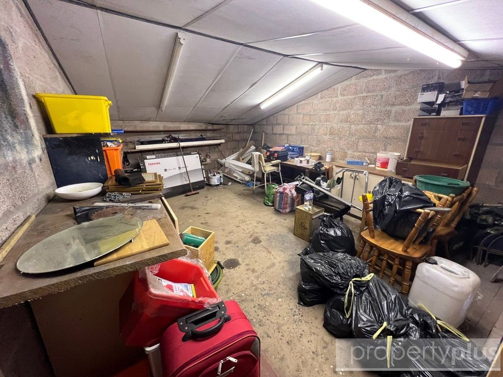 Property photo 2 of 6 Picture No. 02