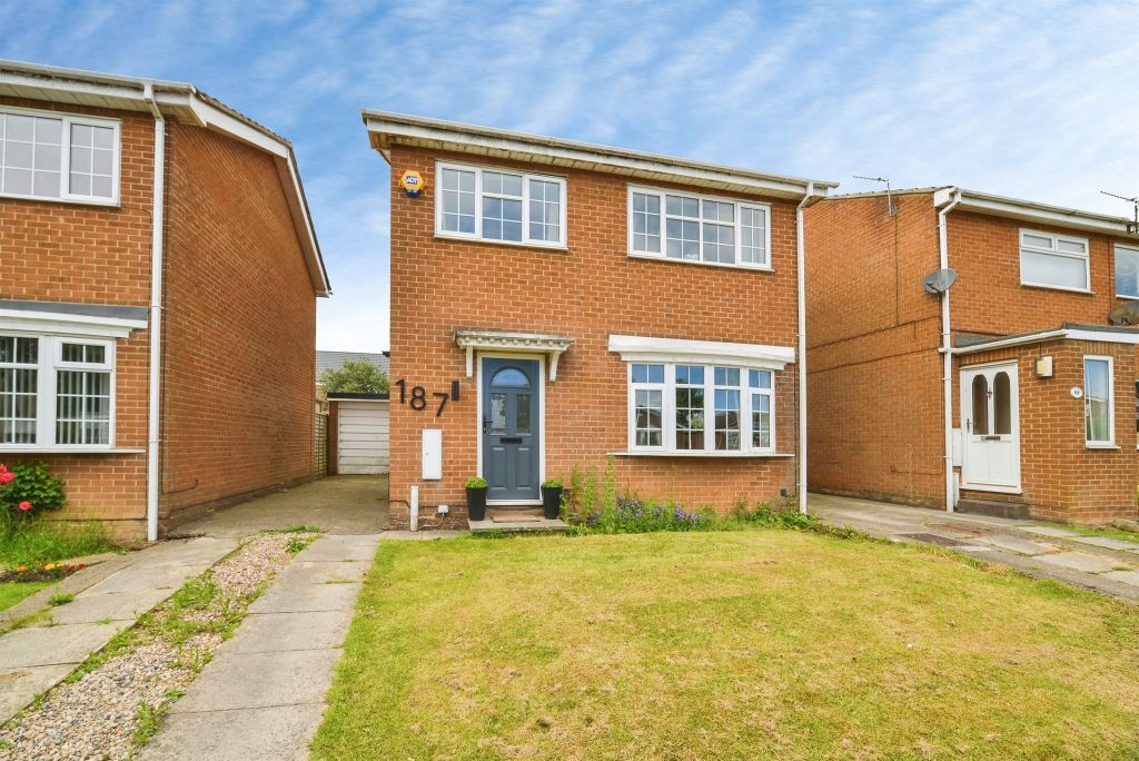 Property photo 1 of 15