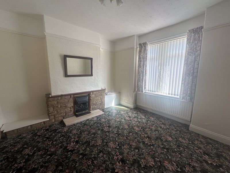 Property photo 3 of 15 Photo 11