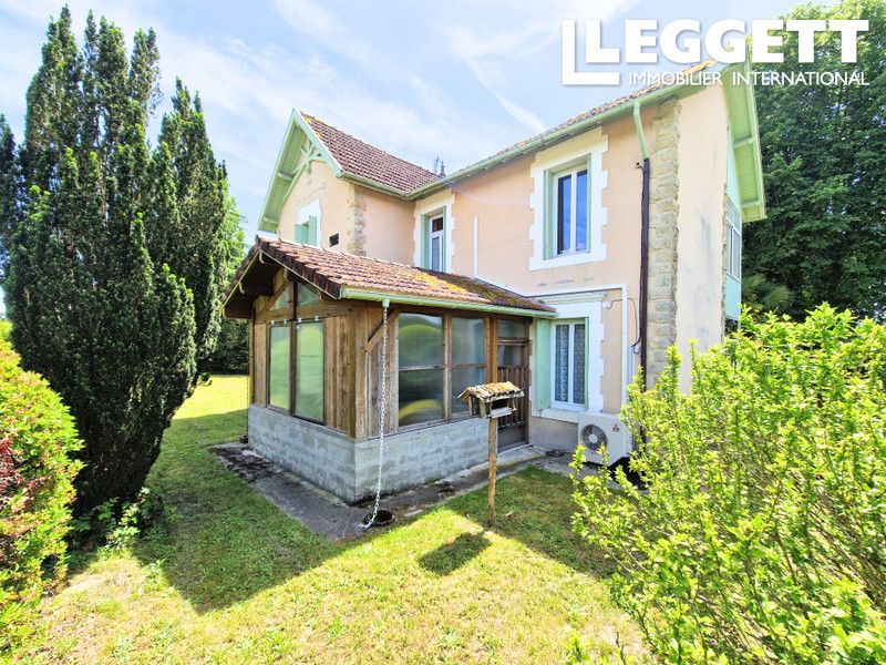 Property photo 3 of 10