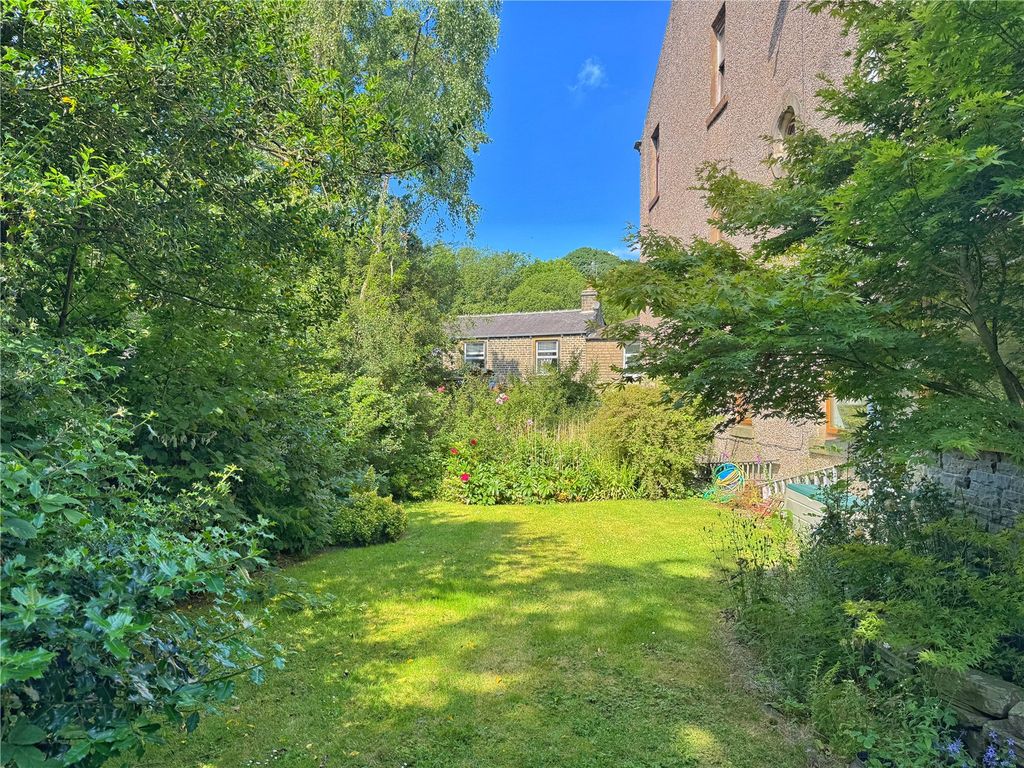 Property photo 3 of 29 Picture No. 42