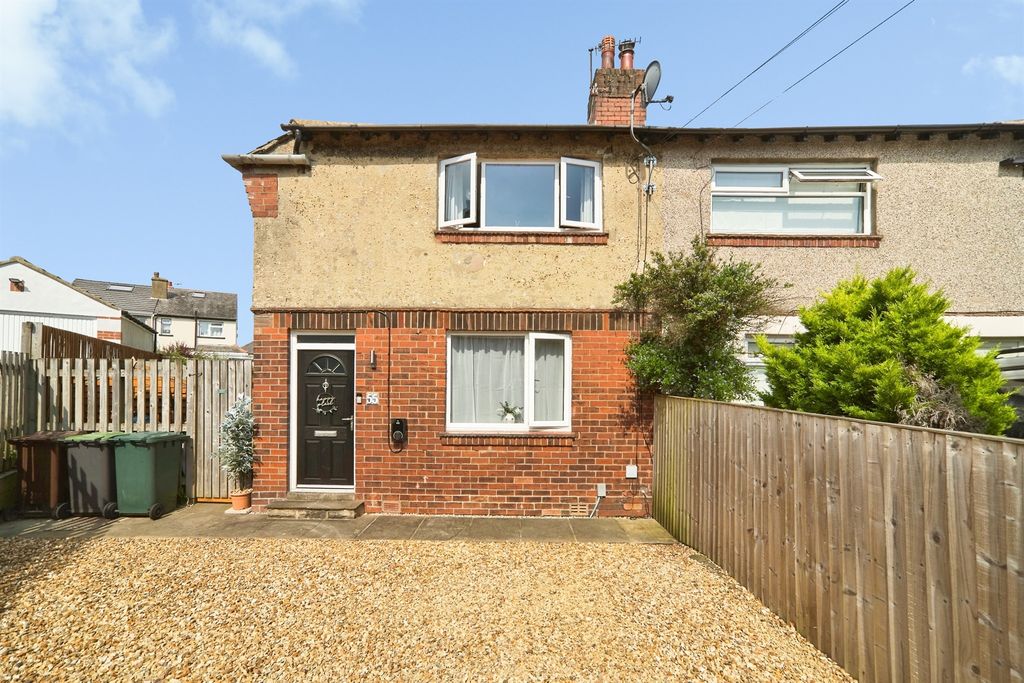 Property photo 1 of 20