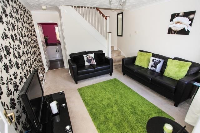 Property photo 3 of 12 Living Room