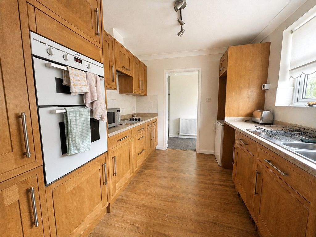 Property photo 3 of 18 3 - Picture No. 15