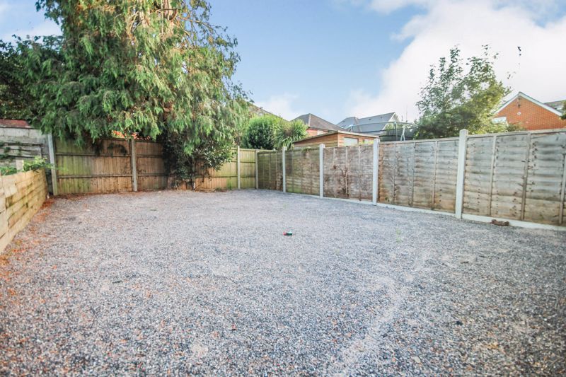 Property photo 3 of 11 Photo 18