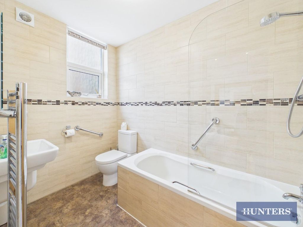 Additional image 8 of 1 bed flat for saleThe Beach, Filey YO14