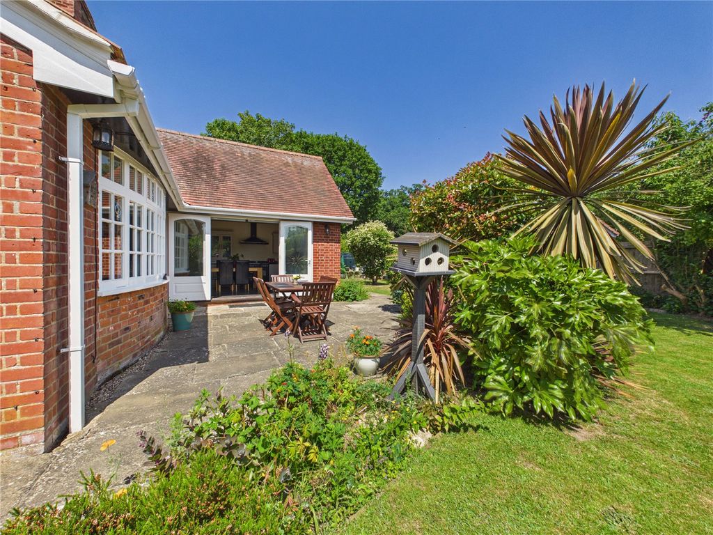 Property photo 3 of 21 Picture No. 03