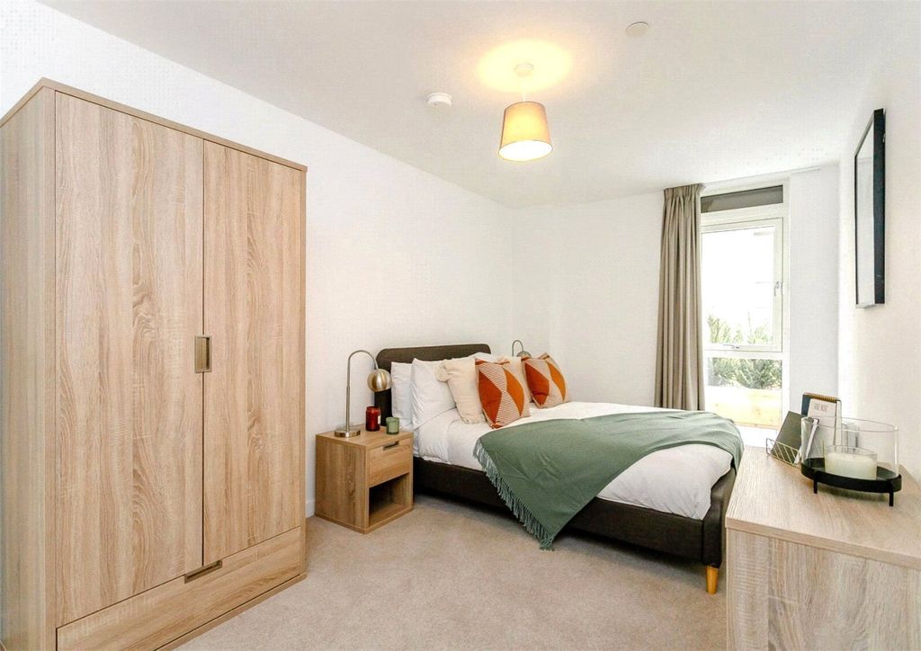 Property photo 2 of 9 Bedroom 1